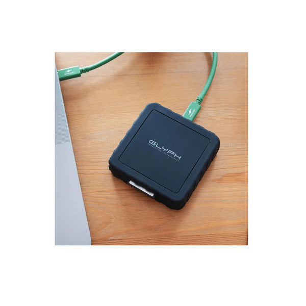 Glyph Technologies Capture+ CFexpress 4.0 Type B Memory Card Reader – image 6