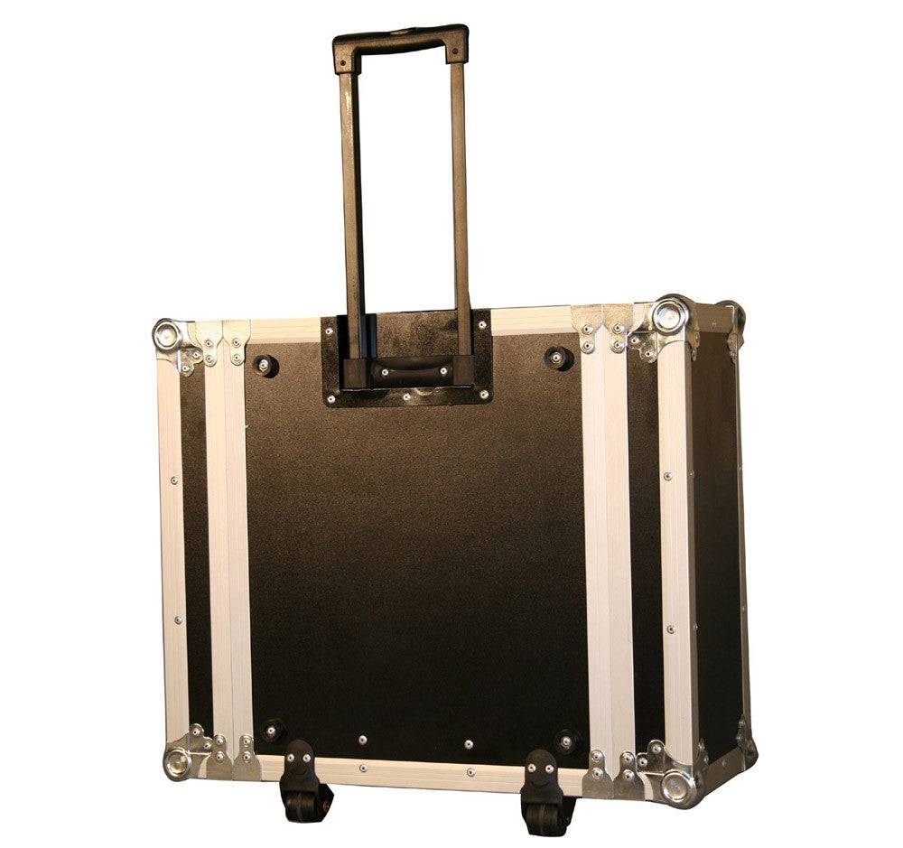 Vizrt 3Play 425 video replay system with control surface in a rack case, designed for educational use. – image 8